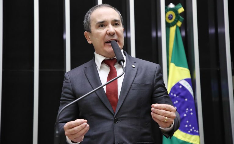 Comissão da Câmara aprova isenção de IRPJ e CSLL para startups que reinvestirem lucros em pesquisa e inovação tecnológica