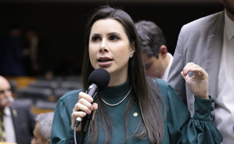 CCJ aprova parâmetros para políticas de ovinocaprinocultura e encaminha projeto ao Senado