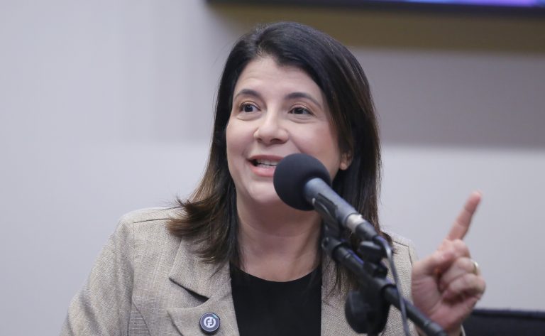 Câmara aprova texto que amplia acesso a medicamentos para diabetes no SUS e condiciona inclusão a avaliação técnica